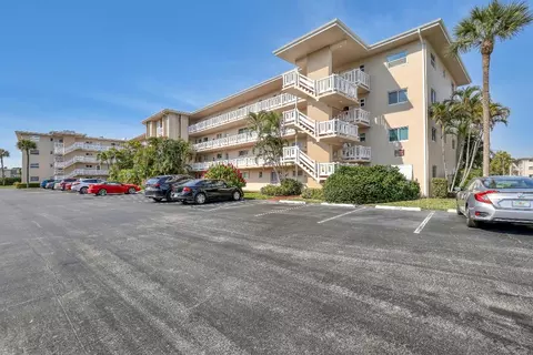 2669 S S Gdn #310, Lake Worth, FL 33461