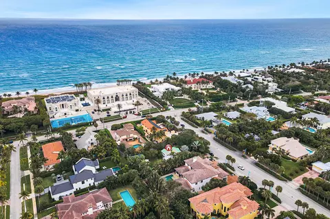 12 E Ocean Ave, Ocean Ridge, FL 33435