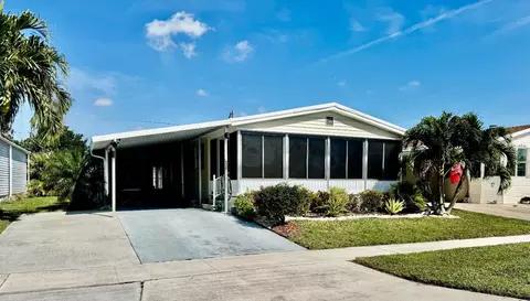 4457 Sandpine Cir, Boynton Beach, FL 33436