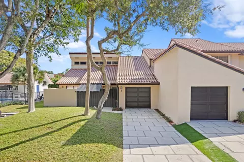 6850 NW 2nd Ave #1, Boca Raton, FL 33487