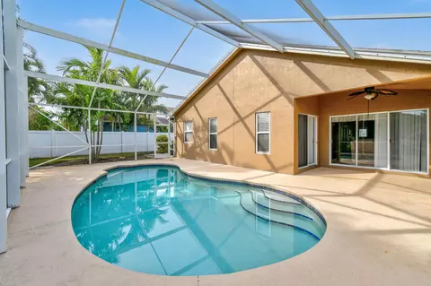 2786 SW Montego Ter, Stuart, FL 34997