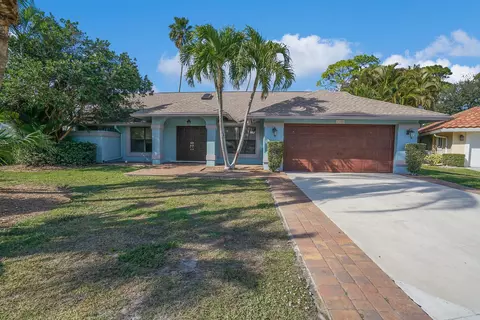 1396 Brampton Cv, Wellington, FL 33414