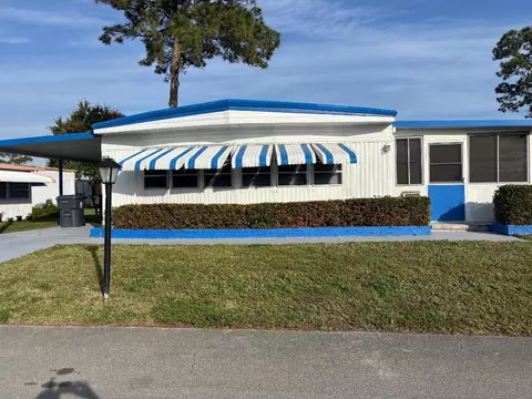 6440 Cypress Ln, Lantana, FL 33462