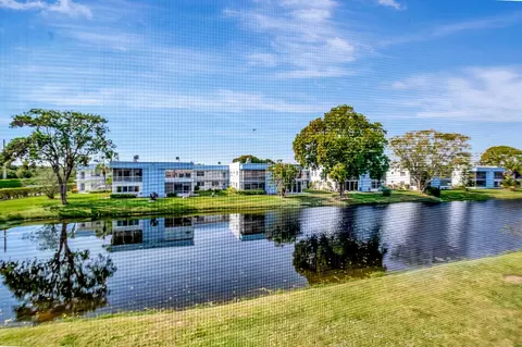 365 Saxony H, Delray Beach, FL 33446