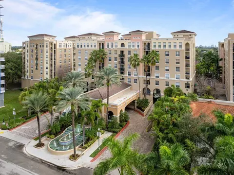 520 SE 5th Ave #2204, Fort Lauderdale, FL 33301