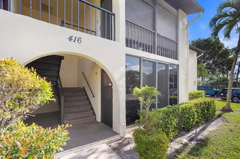 5801 Whispering Pine Way #D-1, Greenacres, FL 33463