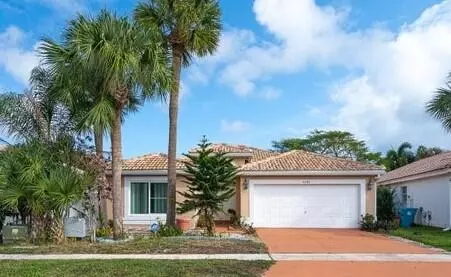 7246 Chesapeake Cir, Boynton Beach, FL 33436