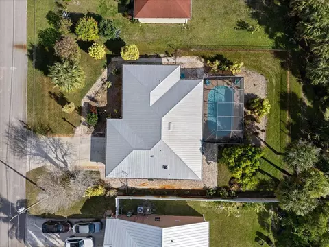 178 SW Essex Dr, Port Saint Lucie, FL 34984