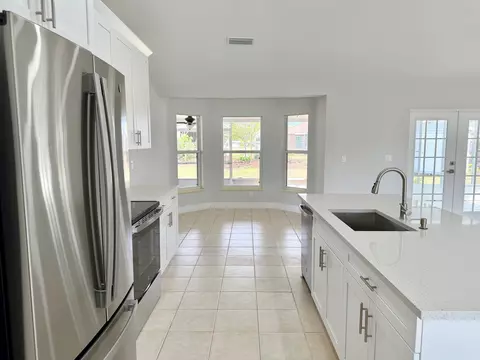 5370 NW North Lanett Cir, Port Saint Lucie, FL 34986