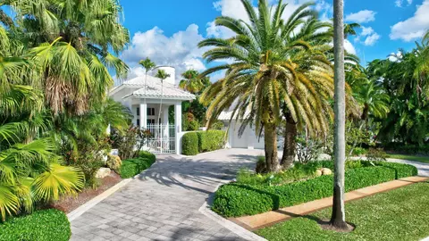 17080 Castlebay Ct, Boca Raton, FL 33496