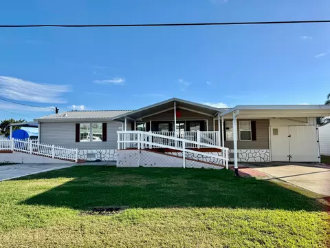 2132 SE 29th St, Okeechobee, FL 34974
