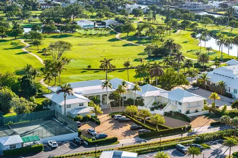 200 Little Club Rd #10, Gulf Stream, FL 33483