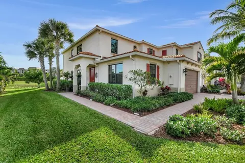 10022 Akenside Dr, Boca Raton, FL 33428