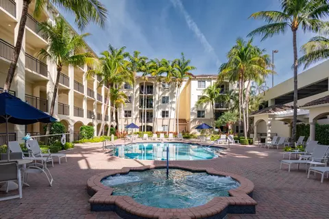 2 Renaissance Way #420, Boynton Beach, FL 33426