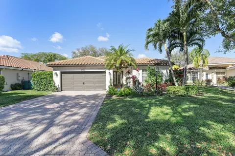 5736 NW 48th Dr, Coral Springs, FL 33067