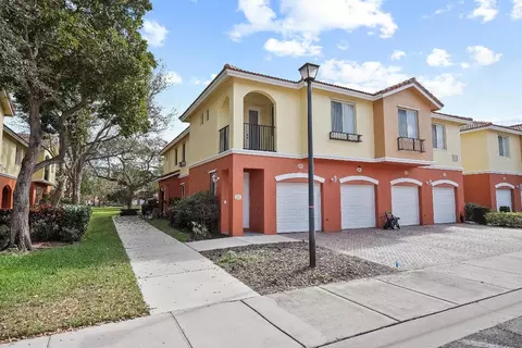 44 SE Sedona #202, Stuart, FL 34994
