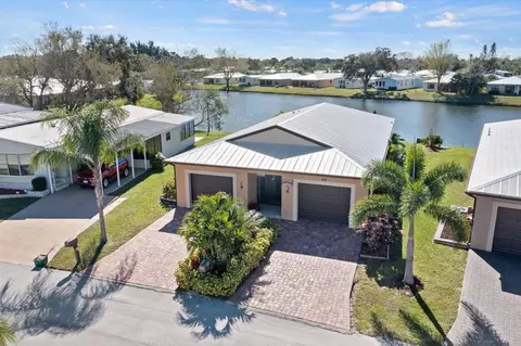 44 Ecuador Way, Fort Pierce, FL 34951