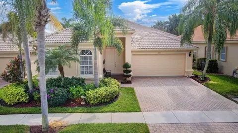 3942 Palladium Lake Dr, Boynton Beach, FL 33436