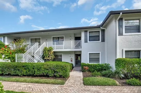 31 Southport Ln #C, Boynton Beach, FL 33436