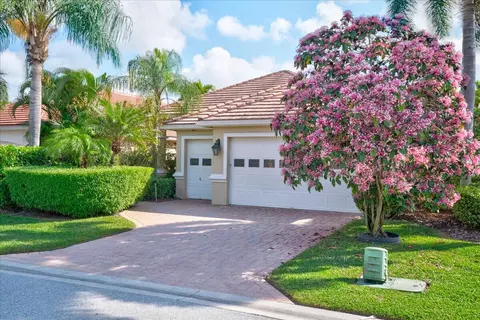 4502 Hazleton Ln, Lake Worth, FL 33449