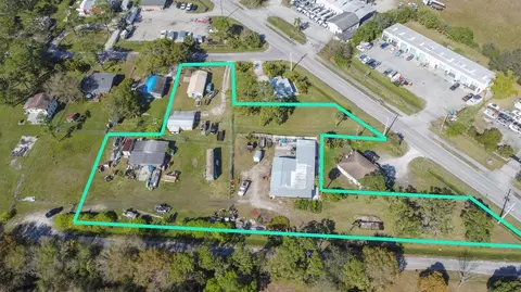 1009 Angle Rd, Fort Pierce, FL 34947