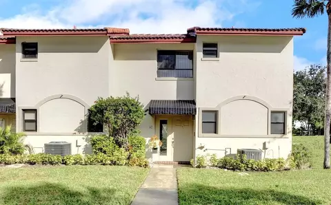 7200 NW 2nd Ave #42, Boca Raton, FL 33487