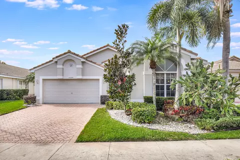 10378 Utopia Cir E, Boynton Beach, FL 33437