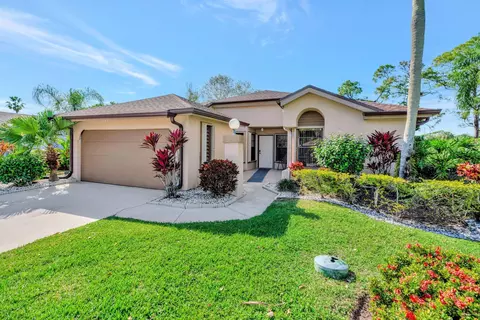 13329 Touchstone Ct, Palm Beach Gardens, FL 33418
