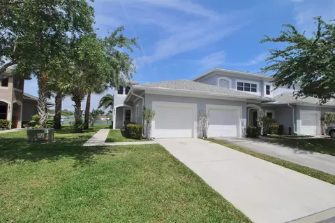 1812 Sandhill Crane Dr #1, Fort Pierce, FL 34982