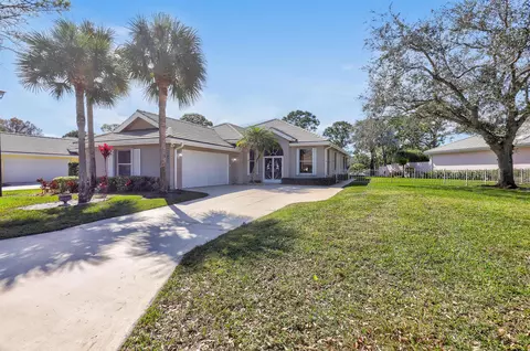 7351 SE Fiddlewood Ln, Hobe Sound, FL 33455
