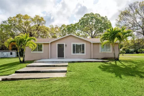 6344 Grapeview Blvd, Loxahatchee, FL 33470