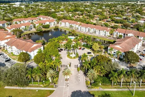 921 Villa, Boynton Beach, FL 33435