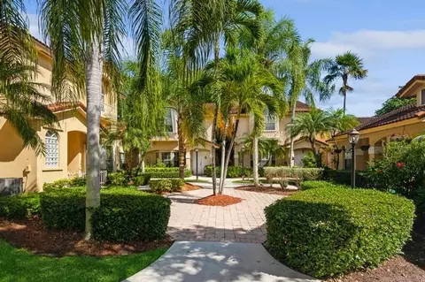 21545 SW 87, Cutler Bay, FL 33189