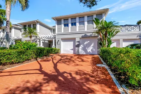 5612 NW 40th Ave, Boca Raton, FL 33496