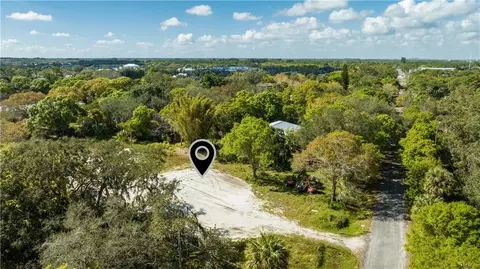 199 Tumblin Kling Rd, Fort Pierce, FL 34982