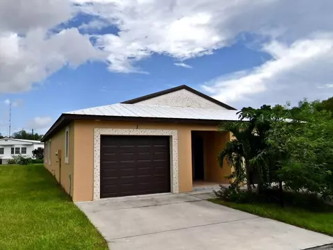 1 Elena Ln, Port Saint Lucie, FL 34952