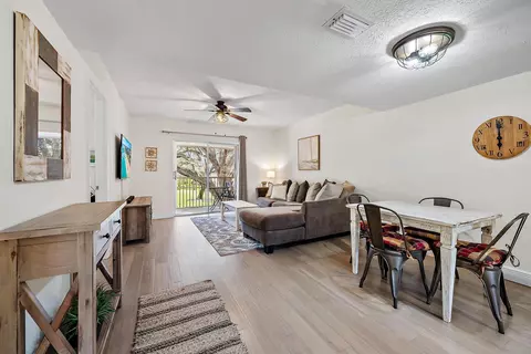 18081 SE Country Club Dr #199, Tequesta, FL 33469