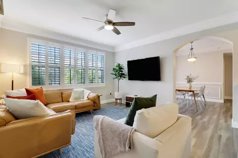 224 Murcia Dr #206, Jupiter, FL 33458
