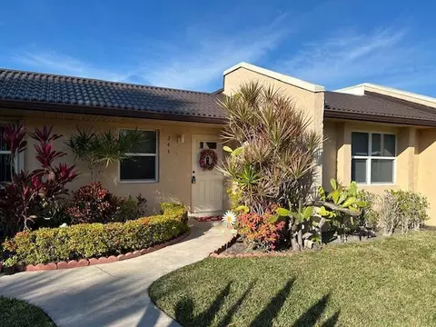 243 Lake Meryl Dr, West Palm Beach, FL 33411