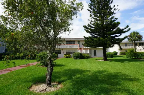 92 Northampton E #92, West Palm Beach, FL 33417