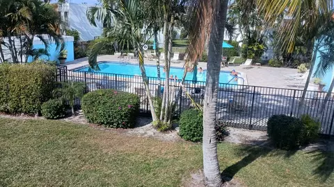 517 Dotterel Rd #32C, Delray Beach, FL 33444