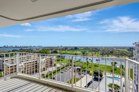 336 Golfview Rd #PH 15, North Palm Beach, FL 33408