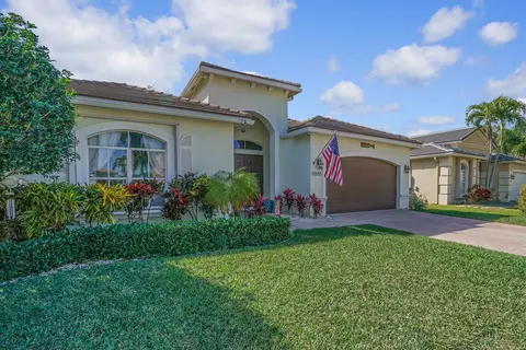 6898 Houlton Cir, Lake Worth, FL 33467