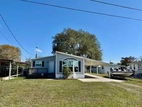 1075 Lime Ct, Okeechobee, FL 34974