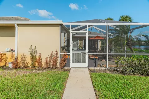 1215 NW Sun Terrace Cir #C, Port Saint Lucie, FL 34986