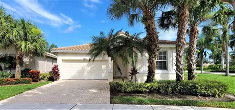 9200 Bay Point Cir, West Palm Beach, FL 33411