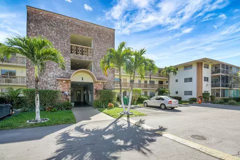 16900 NE 14th Ave #205, Miami, FL 33162