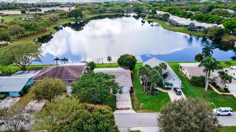 302 Riverside Dr, Palm Beach Gardens, FL 33410