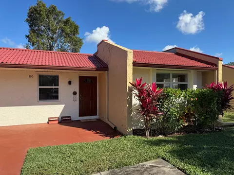 105 Lake Anne Dr, West Palm Beach, FL 33411