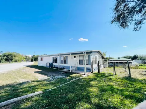 14532 NW 1st Pkwy, Okeechobee, FL 34972